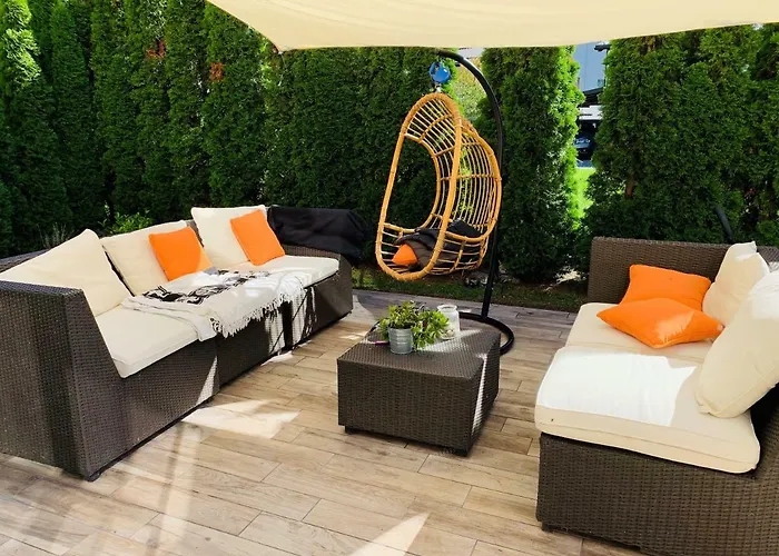 Sandra's House Log pri Brezovici